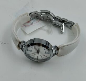 CNA W01 B20 Ladies Watch | Fashion Bracelet Watch for Women | Elegant Daily Wear Wrist Watch