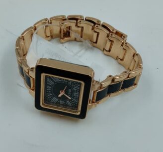 CNA W02 B20 Bracelet Watch for Women