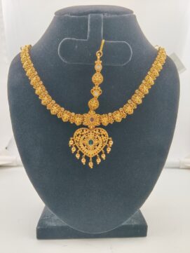Matte Gold Heart Pendant Kemp Netthichudi Set | 2-Piece Temple Forehead Ornament Set