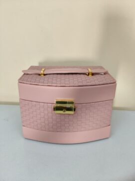 "Woven Charm" Curved Jewelry Chest with Braided Texture and Gold Hardware