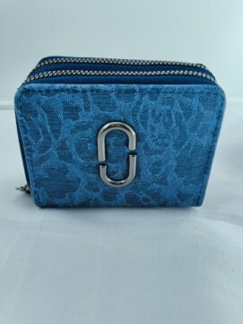 Vintage Floral Embossed Double-Zip Wallet – Textured Vegan Leather Multi-Compartment Clutch