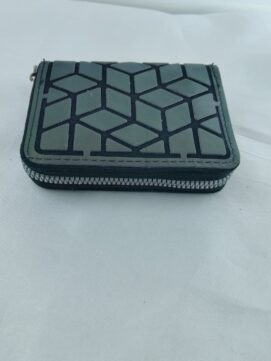 Cubic Geometric Zip-Around Wallet – Modern 3D Isometric Textured Card & Cash Clutch