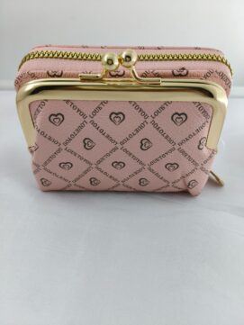 LOUETOYOU Classic Monogram Kiss-Lock Wallet – Vintage-Inspired Heart Print Clutch