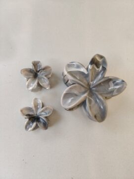 Glossy Resin Petal Hair Claws – Large & Mini Flower Clip Bundle
