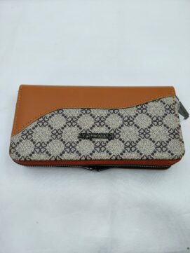 Modern Geometric Clover Print Wallet in Tan and Orange