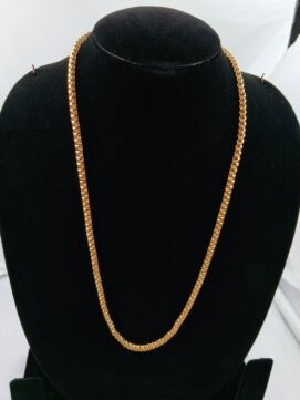 Intricate Gold-Plated Fine Mesh Chain