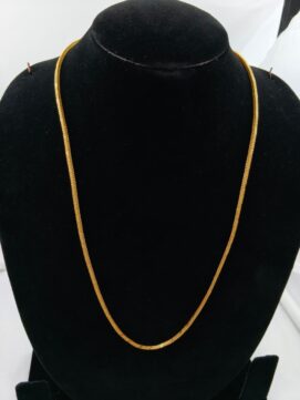Sophisticated Gold-Plated Filigree Clover Chain