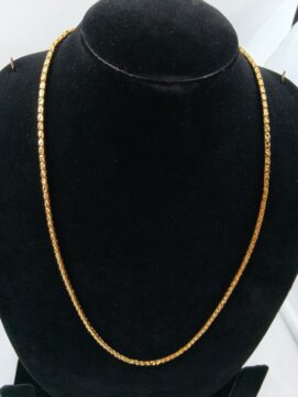 Modern Gold-Plated Dotted Box Chain