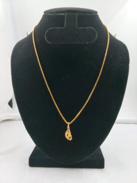 THA Mango Pendant Box Chain 190