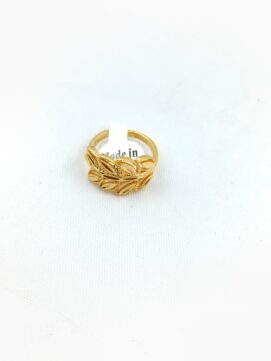 CNA RING 03 Gold-Tone Leaf Pattern Ring