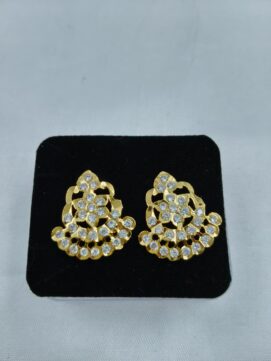 THA STUD 330 Gold-Tone Stone Studded Leaf Cutwork Earrings