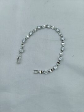 Romantic Bloom Resin Rose Charm Bracelet – Elegant Layered Floral Statement Bracelet Collection